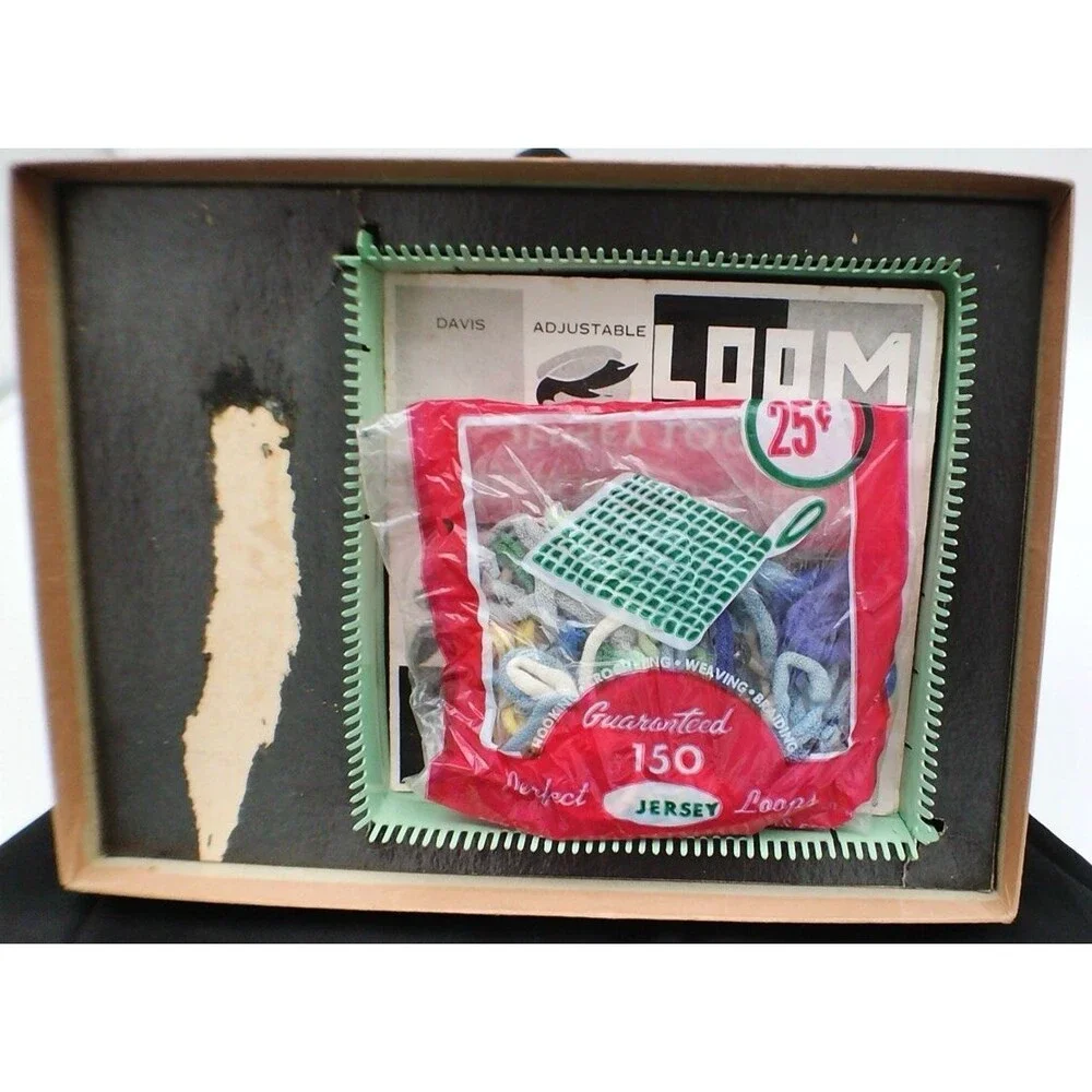Vintage Davis Adjustable Weaving Loom w/Original Box  1950's #602